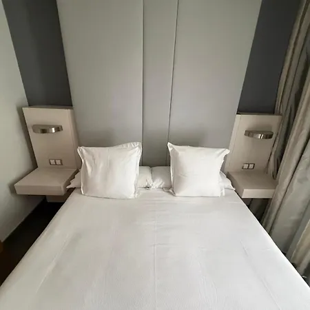 Hotel Avenida 31-3